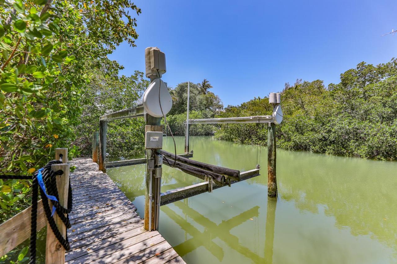 Secret Harbor Apartment Sanibel Bagian luar foto